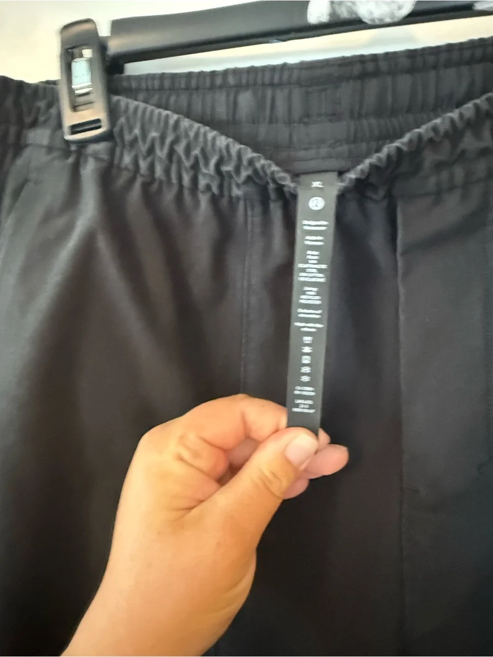 lululemon Ultilitech Pull on   Men's Black Elastic pants 30